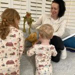 Laura Prepon Instagram - Meet Froggy. He’s a member of the family, travels with us everywhere, and is missing his matching pajamas. Stay cozy!