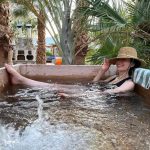 Laura Prepon Instagram - Including a moment of #selfcare in our family time.🌴💫