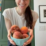 Laura Prepon Instagram - What to do with over-ripened fruit? 🤔 #GetYourPrepOn and make a cobbler with @PrepOnKitchen!