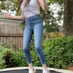Laura Prepon Instagram - Jumping into the weekend like…