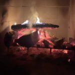 Laura Prepon Instagram - I mean…doesn’t it look like an alligator?? 🔥🪵🐊 I swear I’m not at a table in the basement… #That70sShow