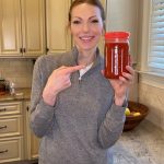 Laura Prepon Instagram - #GetYourPrepOn with me by making an easy, go-to marinara sauce🍝 — and stay tuned to see how I reimagine it into yummy recipes!😋 #PrepOn