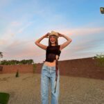 Lauren Orlando Instagram - road trippin’ 🕺 Coachella, California