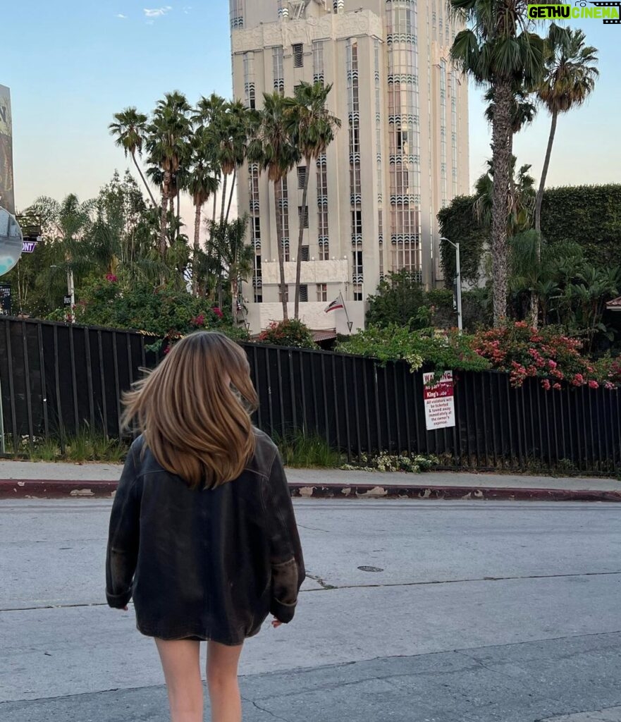 Lauren Orlando Instagram - scenic route