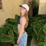 Lauren Orlando Instagram - pls tell me what’s ugly thanks