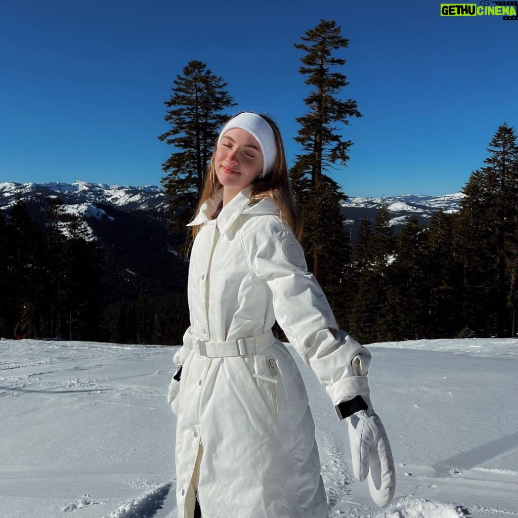 Lauren Orlando Instagram - catching up with each other and nature in @canadagoose ‘s HUMANATURE capsule – their most sustainable collection to date #LiveInTheOpen Lake Tahoe, California