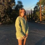 Lauren Orlando Instagram - sweater weather