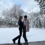 Lauren Orlando Instagram - merry christmas friends 💟