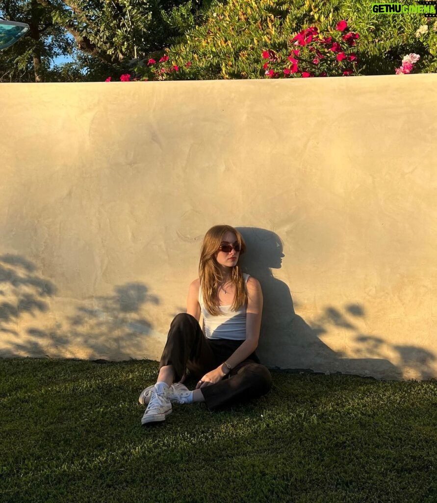 Lauren Orlando Instagram - golden Los Angeles, California