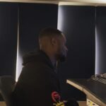 Le'Veon Bell Instagram - NEW MUSIC FEBRUARY 17TH! 🤫🥷 BIRTHDAY FEBRUARY 18TH #Movie Los Angeles, California