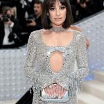 Lea Michele Instagram - @voguemagazine @michaelkors 🩶