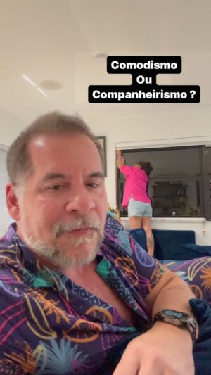 Leandro Hassum Instagram - Nunca vou  cansar de dizer, não existe um manual do que é certo ou errado. Quando divido a nossa maneira de conduzir nossa vida é para mostrar que as vezes não fazer nada é fazer muito.