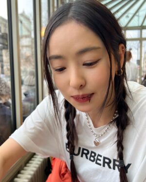 Lee Da-hee Thumbnail - 192.8K Likes - Top Liked Instagram Posts and Photos