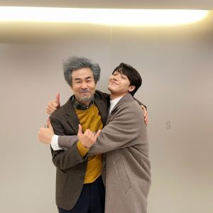 Lee Do-hyun Instagram - 그동안 멜랑꼴리아를 사랑해주셔서 감사합니다
함께 작업해주신 모든분들 정말 너무 고생많으셨습니다🙏 
-백승유-
