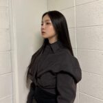 Lee Hi Instagram - 왼쪽얼굴고집🫣🙄