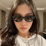 Lee Hi Instagram - 들레언니가 부릅니다 예삐 🤔