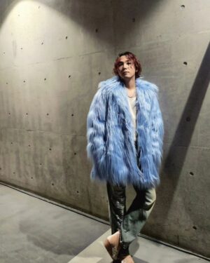 Lee Hong-gi Instagram - 킹덤 첫날 끝!!!
내일도 화이팅해봅시당!!!😄😄
あしたもよろしく😚🤘
#ftisland#fnckingdom