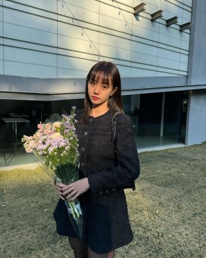Lee Hye-ri Thumbnail - 2.4 Million Likes - Most Liked Instagram Photos