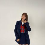Lee Hye-ri Instagram - 포스터 촬영 때 많이 예뻤네…… @hmlycp