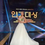 Lee Hye-ri Instagram - 2022년을 이렇게 뜻깊게 마무리할 수 있어서 행복해요! 올해 많이 많이 사랑해 주셔서 감사드립니다. 보답하려고 애쓰는 마음으로 새해를 맞이할게요!!!! 새해 복 많이 받으세요 여러분 💘