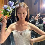 Lee Hye-ri Instagram - 2022년을 이렇게 뜻깊게 마무리할 수 있어서 행복해요! 올해 많이 많이 사랑해 주셔서 감사드립니다. 보답하려고 애쓰는 마음으로 새해를 맞이할게요!!!! 새해 복 많이 받으세요 여러분 💘