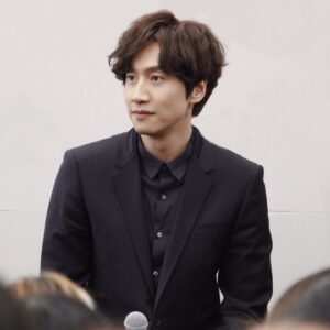 Lee Kwang-soo Instagram - 