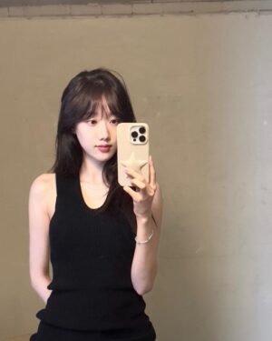 Lee Na-eun Instagram - 🫧