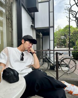 Lee Sang-yeob Thumbnail - 184.8K Likes - Most Liked Instagram Photos