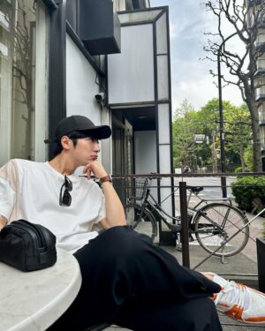 Lee Sang-yeob Thumbnail - 170.8K Likes - Most Liked Instagram Photos