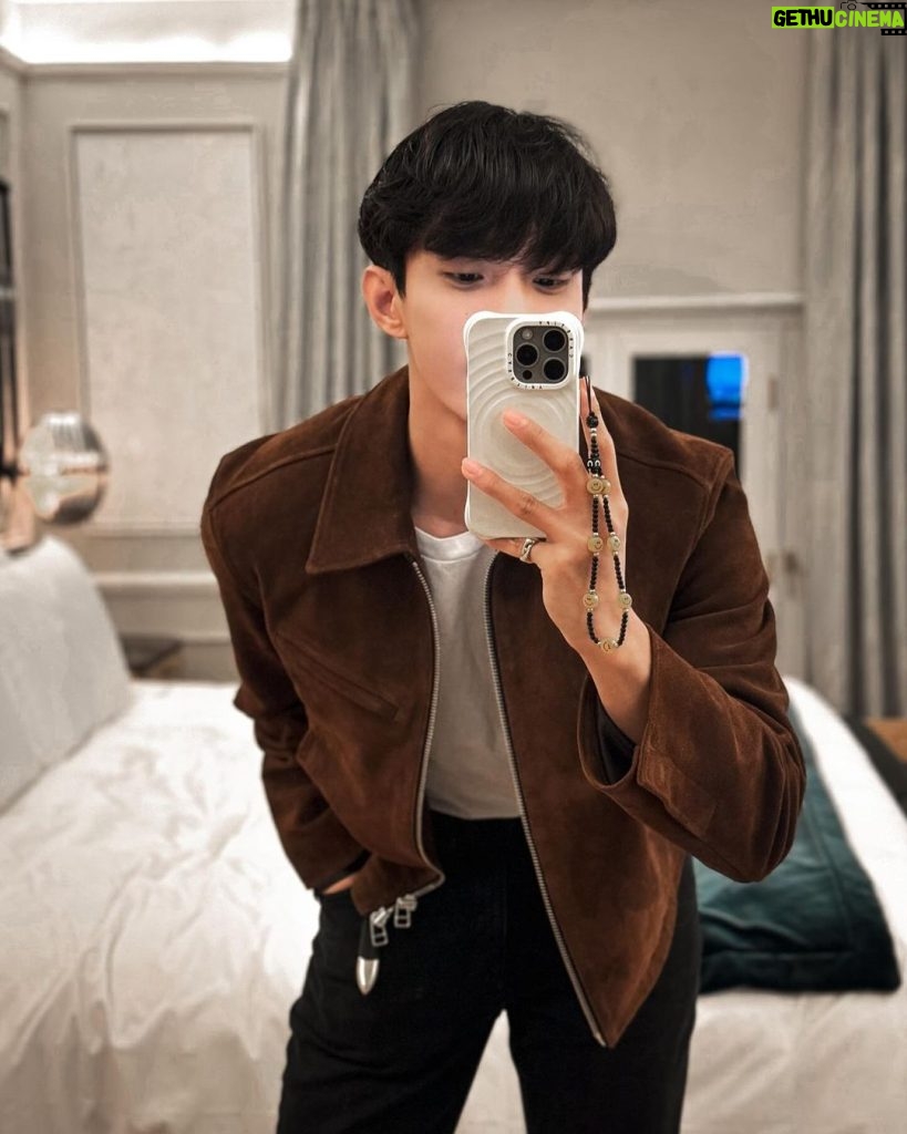 Lee Seok-min Instagram - London🇬🇧