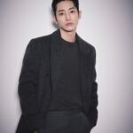 Lee Soo-hyuk Instagram - @fahrenheit.official @zyobb @imhrim @blow__jungho @idmakeupwakeup @ygad_official
