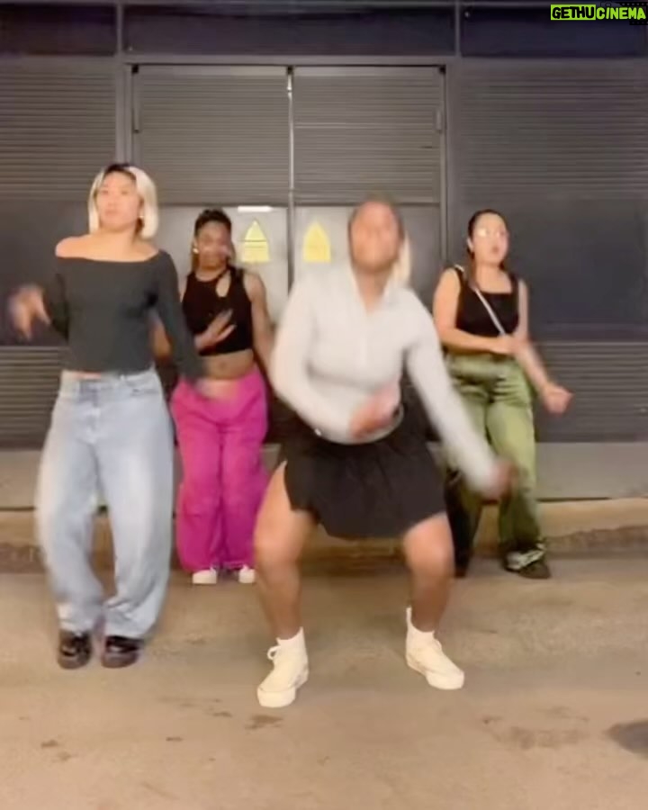 Leigh-Anne Pinnock Instagram - You guys have really rocked these dance routines. I’m proud of you all! 🤣 These are just some of my favourites so far. Don’t forget to use the sound in your videos & tag me so I can see them all! xx TikTokers featured: 1) mandy.benz 2) annayease 3) emma_farman 4) yoofiandjane 5) zoebaptistee 6) dudysw 7) trophybwoy 8) chelsea_sloan 9) aboxo4 10) leahtaret