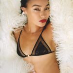 Leigh-Anne Pinnock Instagram - Another day, another slay for @tushmagazine ✨ You can order #TUSH53 now via the link in stories 💚x Production & Interview: @afr_a @howtodoproduction Photography: @ninaraasch Make-up: @hilakarmand Hair: @momoshair Styling: @justinplz Nails: @rissasophiabeauty