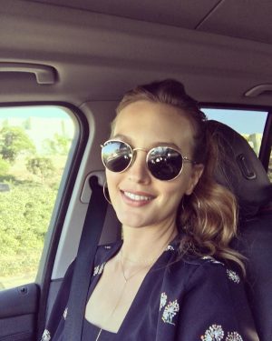 Leighton Meester Instagram - Jk heyyyyy!