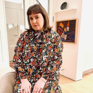 Lena Dunham Instagram - When I think about the hardest part of chronic illness, it’s actually not physical pain, or sitting in too many doctors’ waiting rooms or even being in isolation for long stretches- it’s actually having to shift gears. Sometimes, more than I’d like tbh, I have to change it up at the last minute because my body isn’t participating. And because I leave it all on the dance floor for my job, the plans that tend to go are the social ones (workaholism and ambition are another post, okay kids?) Like a few weeks ago, I had a plan to join my beloved @christopherkane at a party- he made me this dress (what!?) and I even got a fresh new haircut before I realized I didn’t have what it took. So now, two weeks later and with few non-dog witnesses, I am showing off the dress (backwards I think? Sorry, CK, it’s still just amazing) and the hair to remind myself that it’s okay to shift gears. In fact one thing the pandemic has shown us is that even those with reliable bodies can’t control outcomes. But the term “loss of control?” Well, you can’t lose what you never had. And I need this reminder. It helps with any shame I may carry about my physical challenges, my shortcomings as a friend or daughter or disco ball. So, what did I dress up for? Let’s call it a “better late than never” party. Or a “control is an illusion” festival. Or just a gorgeous night in, exactly like I planned it...