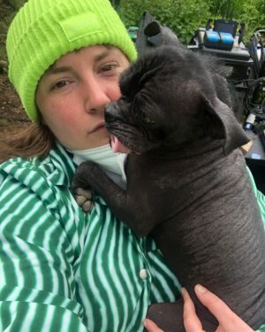 Lena Dunham Instagram - Spring has sprung and for the first time in my whole life I’m looking around me- at new things growing, little blooms, baby animals shaking their baby animal butts. Maybe it’s because I’m turning thirty five (35!? What!? I feel 14 most days. I don’t usually brush my hair. And I am not immune to spending forty minutes looking in the mirror at emerging crows feet and the new droop of my breasts but that’s for another caption... long story short, I love it...) Maybe it’s because I’ve found myself in rural England with minimal cell phone reception and maximal farm life. Or maybe, just maybe, it’s because as I’ve gotten older, I’ve learned that forcing a daily practice of gratitude has actually shifted into a reality of gratitude. They say you can form habits. I never believed it. I was a bed creature with a naturally glass half empty attitude upon waking up and the sun upset my vampire eyes. Often, I led with my trauma and fear. But living through and past some dark days required a shift in perspective,  and my appreciation of being right where I am when I’m there- doing what I love to do, with old collaborators and new love surrounding me- is so big it fills me even on cold nights on set and mornings where my arthritic bones ache and I’m homesick or in conflict or feeling like a scared imposter. Emotions come and go like weather, but the gratitude stays put like this Medieval architecture. To quote modern punk poet Brody Dalle, “It hit me/I got everything I need.” Always did.