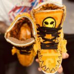 Lennox Instagram - 👽@lennox se junta de nuevo con todos los poderes Hoy les muestro unas DE LAS Ideas mas duras DE MI GANG nuestro hermano @brunovvision Junto a @danyweird CREAMOS UNAS Air Jordan 1 Off-White Chicago completamente desde 0 hechas con una bata @versace @lennox pieza 1/1 que opinas de esto @durinipuertorico ? Miami, Florida