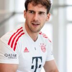 Leon Goretzka Instagram - step by step 💪🏼 liebe Grüße aus dem Reha-Alltag ! Danke für die lieben Nachrichten von euch allen ! @fcbayern