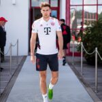 Leon Goretzka Instagram - Heppa ☀️⚽️ @fcbayern