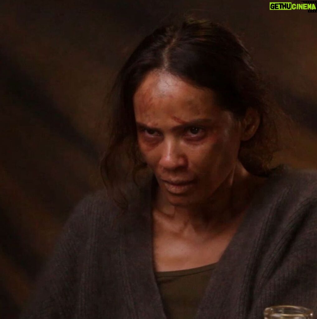 Lesley-Ann Brandt Instagram - Walking Dead Audition Tape. Picked up a few tricks from the talented makeup artists I’ve worked with over the years. @amcthewalkingdead Ones Who Live airs February 25th 🧟‍♂️
