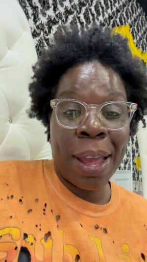 Leslie Jones Thumbnail - 18.4K Likes - Top Liked Instagram Posts and Photos