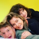 Letícia Spiller Instagram - Minhas eternas crianças … Estejam sempre acesas…sempre .. sempre 🌸❤️🙏🏽💫 Feliz #diadascrianças