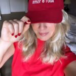 Letícia Spiller Instagram - Neh?! ❤️⚡️Bom sábado amores