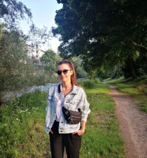 Leyla Lydia Tuğutlu Thumbnail - 176.6K Likes - Top Liked Instagram Posts and Photos