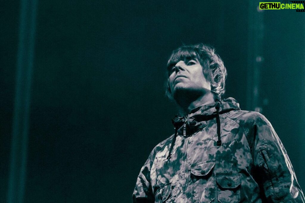 Liam Gallagher Instagram - "I dig it. I’m into the idea that there could be a God and aliens and reincarnation and some geezer years ago turning water into wine. I don’t believe when you die, you die." 📷 @sigmaphoto_mx