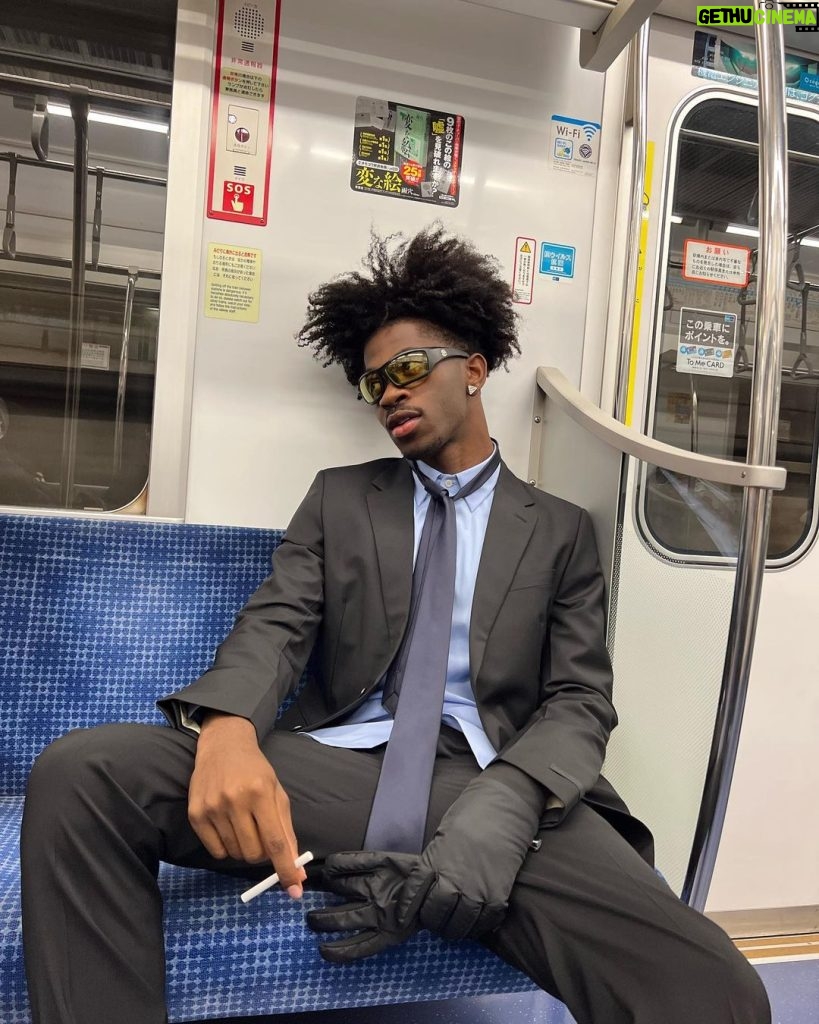 Lil Nas X Instagram - 🇯🇵