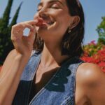 Lily Aldridge Instagram – Been loving @sakaralife for 11 years and can’t wait to enjoy it for many more!!! Thank you @whitneytingle @danielleduboise for creating Delicious & Nutritious meals 🍓 Scroll ~> 🤍

Photos by @liannatarantin 
Hair @fa.rm.er 
Makeup @katesynnottmakeup 
Styled by @anninamislin
@erin.cauley