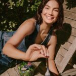 Lily Aldridge Instagram - Been loving @sakaralife for 11 years and can’t wait to enjoy it for many more!!! Thank you @whitneytingle @danielleduboise for creating Delicious & Nutritious meals 🍓 Scroll ~> 🤍 Photos by @liannatarantin Hair @fa.rm.er Makeup @katesynnottmakeup Styled by @anninamislin @erin.cauley