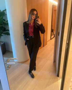 Lily Aldridge Instagram - 24 hours in Milan 🇮🇹