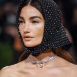 Lily Aldridge Instagram - @VogueMagazine #MetGala2022 Wearing the most Beautiful Custom Gown by @khaite_ny & Stunning @Bvlgari Diamonds🖤 Thank you to the entire Khaite Team @cateholstein for creating this dress for your Met Gala Debut! I felt so beautiful & you all took great love & care to make this dress for me 🥀 Thank you to my amazing team!!!! Styled by @daniellegoldberg Hair by @brycescarlett Makeup by @cyndlekomarovski